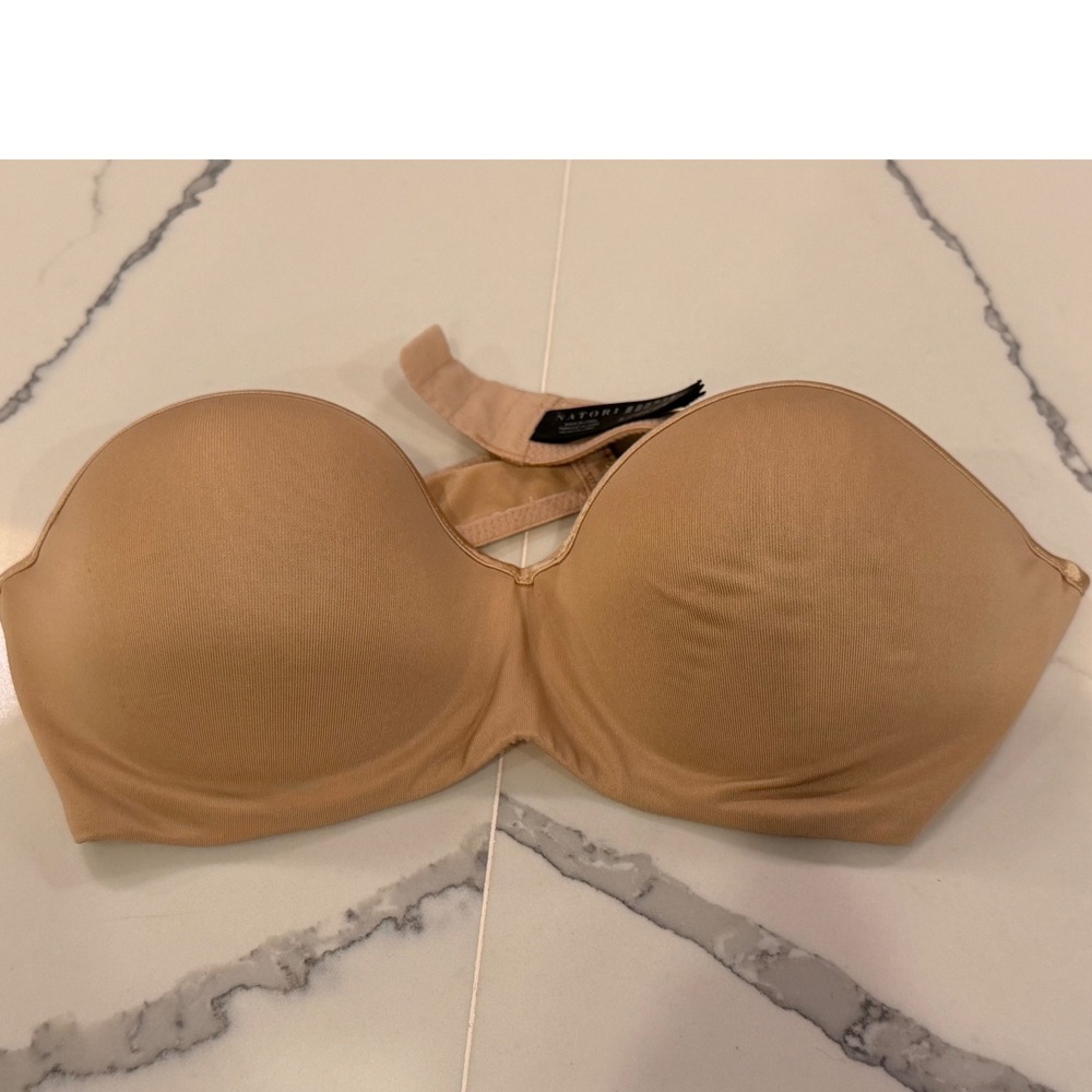 Natori Nude Beige Strapless Underwire Bra 36B Molded Cups Seamless 749141